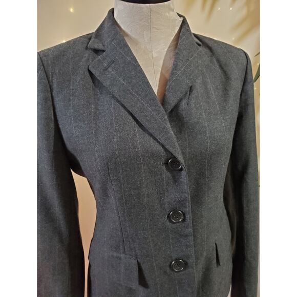 Lauren Ralph Lauren Vintage 90s Pinstripe Wool Gray Blazer Jacket Womens Size 4P - Picture 2 of 13